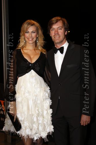 Leiden 30 oktober 2010
Premiere Soldaat van oranje op vliegbasis Valkenburg. Susan Smit zwanger met vriend
Peter Smulders bv