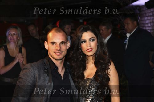 Blaricum 7 november 2010
Wesley Sneijder en Yolanthe Cabau v Kasbergen bij avond voor stop kindermisbruik bij Red Sun in Blaricum
Peter Smulders bv