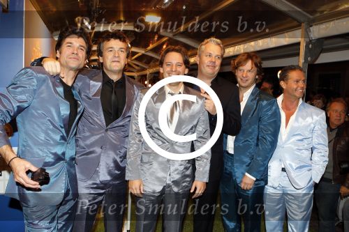Amsterdam 10 oktober 2011
Premiere all stars 2 in Tuschinski. daniel Boissevain Cas Jansen Danny de Munk Thomas Acda Kasper v Kooten en Peter Paul Muller
Peter Smulders bv