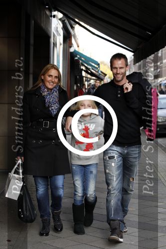 Amsterdam 27 oktober 2011
Andre en Joyce Ooijer met hun dochter op de pc hooftstraat
Peter Smulders bv