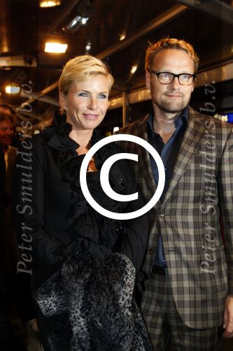 Amsterdam 10 oktober 2011
Premiere all stars 2 in Tuschinski. Anita Witzier met vriend
Peter Smulders bv
