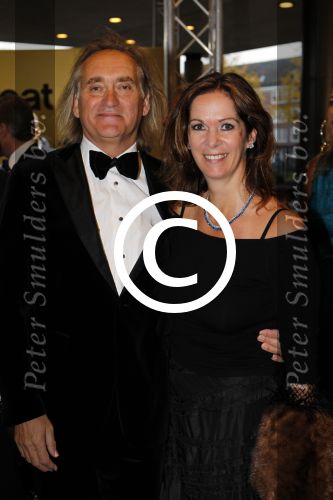 Amsterdam 29 oktober 2011
JFK Gala in het okura hotel. Annemarie v Gaal met vriend
Peter Smulders bv