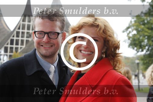 Kaatsheuvel, 9 Oktober 2011
Premiï¿½re van de musical Droomvlucht
Anou v Nes met man en zijn zoontje
Foto Peter smulders BV