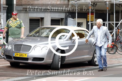 Amsterdam 22 juli 2011
Ben Cramer in Bentley cabrio
Peter Smulders bv