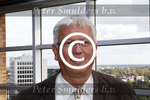 Amersfoort 13 oktober 2011
Hr Bert Kuipers van het diabetes fonds met cheque van Story.
Peter Smulders bv