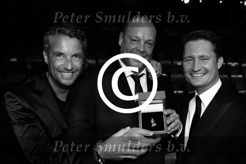 Amsterdam 21 oktober 2011
Uitreiking televizierring 2011 in carre. Peter Lubbers met de ring met Matthias Scholten en Bert Habets
Peter Smulders bv