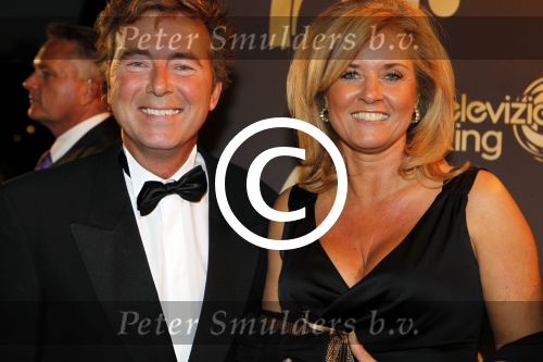 Amsterdam 21 oktober 2011
Uitreiking televizierring 2011 in carre. Bert v Leeuwen met zijn vrouw
Peter Smulders bv