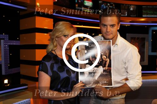 Hilversum 24 oktober 2011
Bridget Maasland en Jim Bakkum met calendar.
Peter Smulders bv
