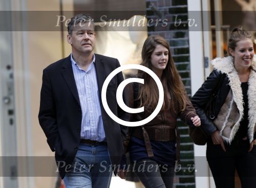 Amsterdam 17 oktober 2011
Charles Groenhuijsen met collega\'s op straat.
Peter Smulders bv