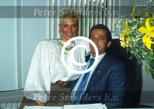 Schiedam, 17 Augustus 1987
Hoofdkantoor Free-Record waar Hans Breukhoven en Vanessa (inmiddels Connie Breukhoven) zijn verloofd.
Foto Peter Smulders BV