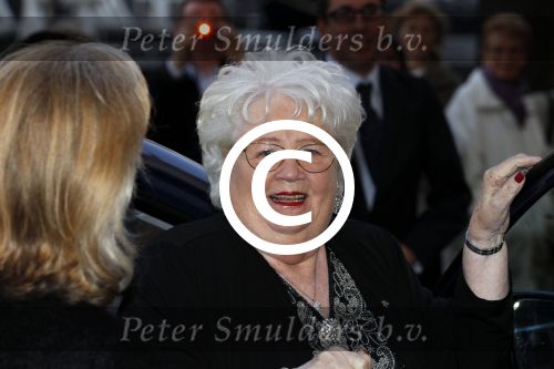 Amsterdam 26 oktober 2011
Gala Crstian Deutekom vanwege haar 80e verjaardag in Carre met oa Prinses Margriet en Pieter v Vollenhoven.
Peter Smulders bv
