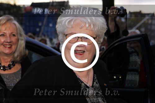 Amsterdam 26 oktober 2011
Gala Crstian Deutekom vanwege haar 80e verjaardag in Carre met oa Prinses Margriet en Pieter v Vollenhoven.
Peter Smulders bv