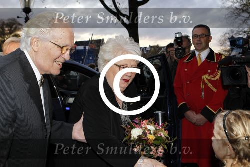 Amsterdam 26 oktober 2011
Gala Crstian Deutekom vanwege haar 80e verjaardag in Carre met oa Prinses Margriet en Pieter v Vollenhoven.
Peter Smulders bv