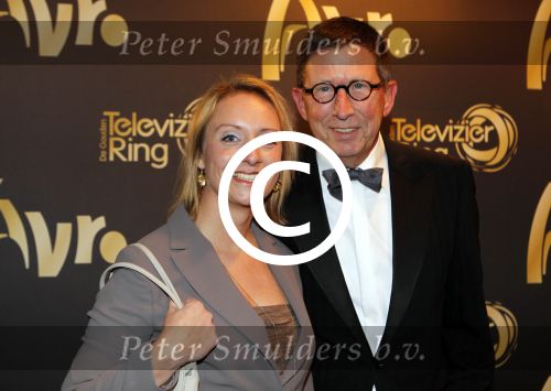 Amsterdam 21 oktober 2011
Uitreiking televizierring 2011 in carre. Dick Molman met partner
Peter Smulders bv