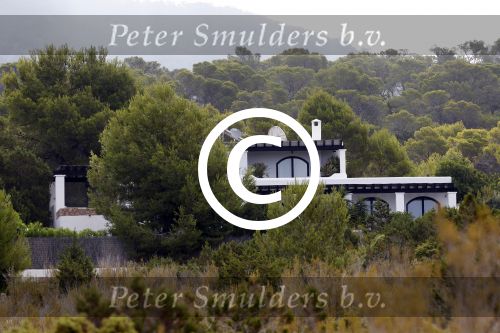 Ibiza 26 juli 2011
Huis Dinand Woesthof op ibiza.
Peter Smulders bv