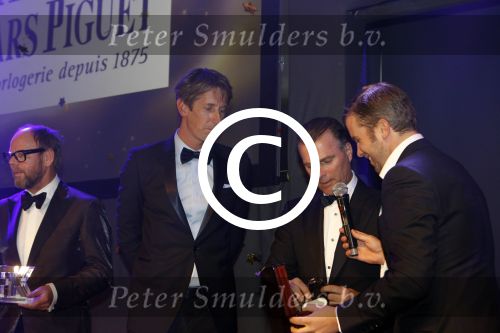 Amsterdam 29 oktober 2011
JFK Gala in het okura hotel. Hens Bagijn met Edwin v d Sar en Winston Gerschtanowitz
Peter Smulders bv