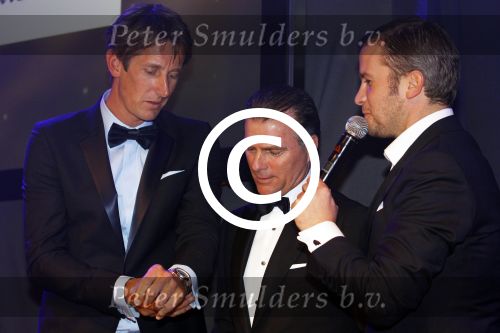 Amsterdam 29 oktober 2011
JFK Gala in het okura hotel. Hens Bagijn met Edwin v d Sar en Winston Gerschtanowitz
Peter Smulders bv