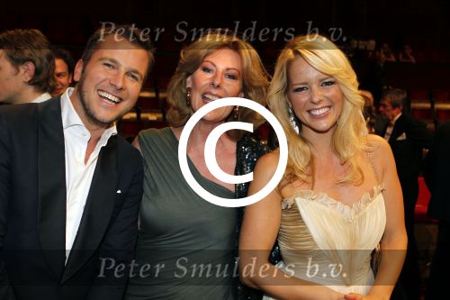 Amsterdam 21 oktober 2011
Uitreiking televizierring 2011 in carre. Winston Gerschtanowitz Els de Mol en Chantal Janzen
Peter Smulders bv
