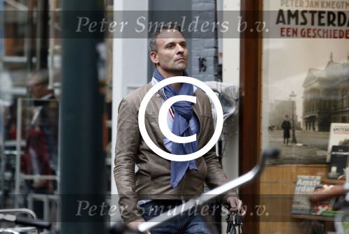 Amsterdam 29 oktober 2011
Eric Kuster op straat in amsterdam.
Peter Smulders bv