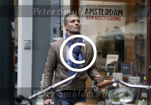 Amsterdam 29 oktober 2011
Eric Kuster op straat in amsterdam.
Peter Smulders bv