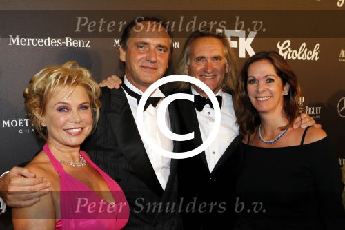 Amsterdam 29 oktober 2011
JFK Gala in het okura hotel. Erik de Vlieger met zijn vrouw en Annemarie v Gaal met vriend .. de vlieger
Peter Smulders bv