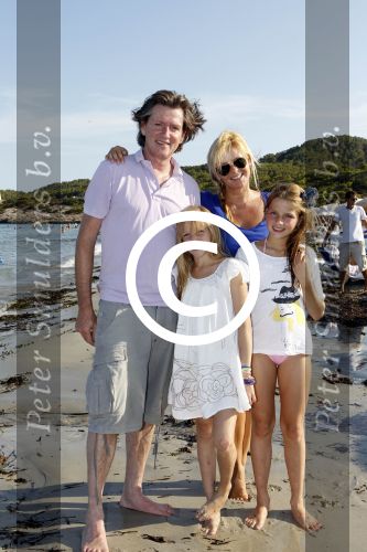 Ibiza 26 juli 2011
Erik de zwart met vrouw en dochters op ibiza.
Peter Smulders bv