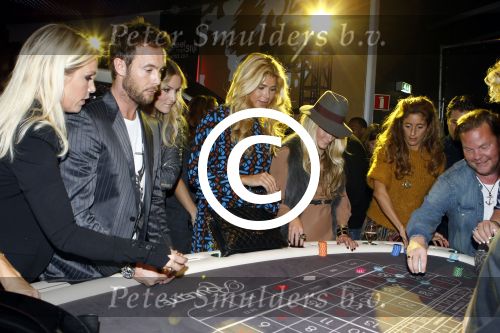 Amsterdam 26 oktober 2011
Speel en stijl awards georganiseerd door Grazia en Holland casino. Tanje Jess Charly Luske Estelle Gullit en Nikkie Plessen
Peter Smulders bv
