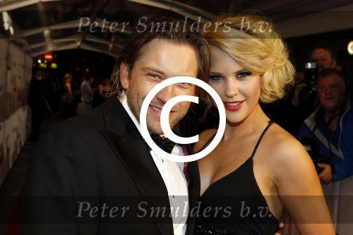 Amsterdam 3 oktober 2011
Premiere Johnny English met rowan Atkinson in Tuschinski. Ferri Somogyi met nieuwe vriendin
Peter Smulders bv