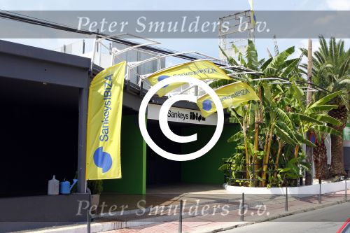 Ibiza 27 juli 2011
Ferry Korsten draait in discotheek Sankeys op ibiza
Peter Smulders bv