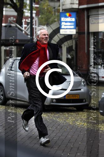 Amsterdam 29 oktober 2011
Freek de Jonge rennend op de cornelis schuytstraat.
Peter Smulders bv