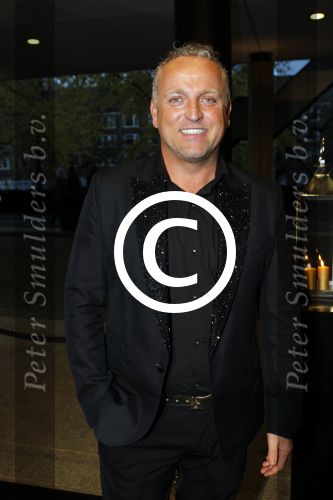 Amsterdam 29 oktober 2011
JFK Gala in het okura hotel. Gordon
Peter Smulders bv