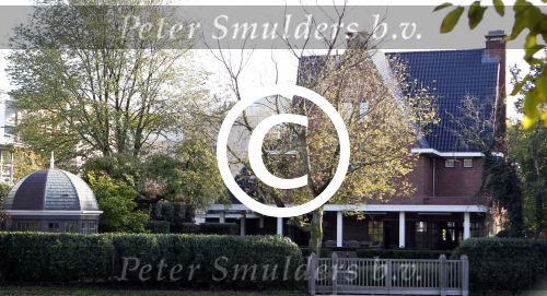 Amsterdam 14 oktober 2011
Jaap v Zweden met zijn vader bij zijn nieuwe huis in Amsterdam.
Peter Smulders bv