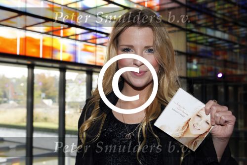 Hilversum 28 oktober 2011
Presentatie cd Jennifer Ewbank bij beeld en geluid.
Peter Smulders bv