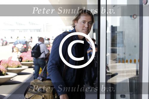 Schiphol 15 oktober 2011
Linda de Mol met kinderen Julian en Noah  en vriend Jeroen Rietbergen op schiphol.
Peter Smulders bv