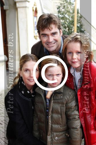 Kaatsheuvel, 9 Oktober 2011
Premiï¿½re van de musical Droomvlucht
Jeroen v d Boom met zijn vrouw en kinderen
Foto Peter smulders BV