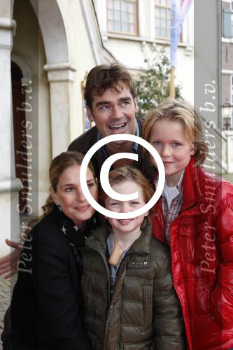 Kaatsheuvel, 9 Oktober 2011
Premiï¿½re van de musical Droomvlucht
Jeroen v d Boom met zijn vrouw en kinderen
Foto Peter smulders BV