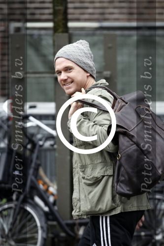 Amsterdam12 oktober 2011
Johnny de Mol met muts op
Peter Smulders bv