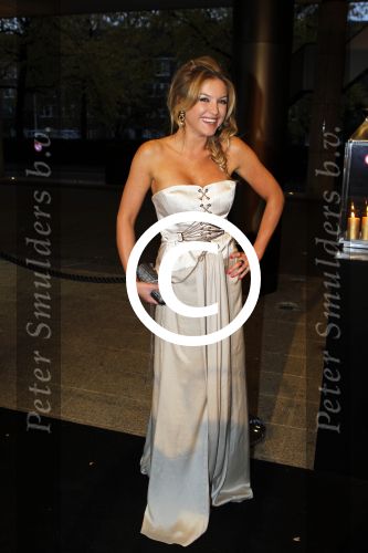 Amsterdam 29 oktober 2011
JFK Gala in het okura hotel. Jort kelder met Lauren Verster
Peter Smulders bv