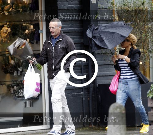 Amsterdam 8 oktober 2011
Marcel Katee met zijn vrouw op straat.
Peter Smulders bv