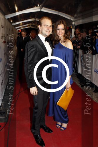 Amsterdam 3 oktober 2011
Premiere Johnny English met rowan Atkinson in Tuschinski. Marly v d Velden met vriend
Peter Smulders bv