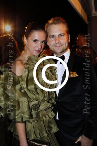 Amsterdam 21 oktober 2011
Uitreiking televizierring 2011 in carre. marly v d Velden met vriend
Peter Smulders bv
