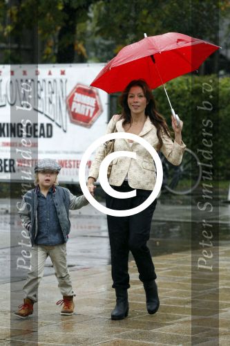 Amsterdam12 oktober 2011
Nadja Hupscher met zoon
Peter Smulders bv