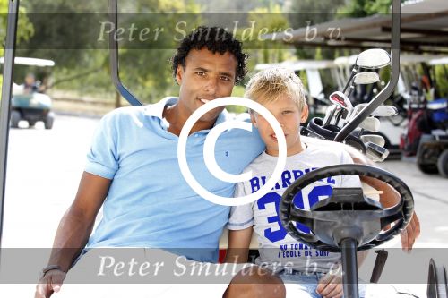 Ibiza 24 juli 2011
Ruud Gullit met zoon Maxim op ibiza aan het Golfen met Pierre en Sidney van Hooijdonk.
Peter Smulders bv