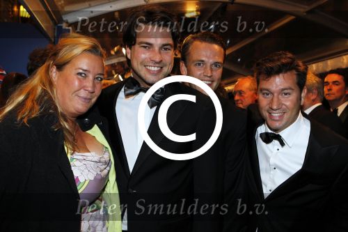 Amsterdam 10 oktober 2011
Premiere all stars 2 in Tuschinski. Rick Brandsteder met Joosje de Boer en collega\'s
Peter Smulders bv