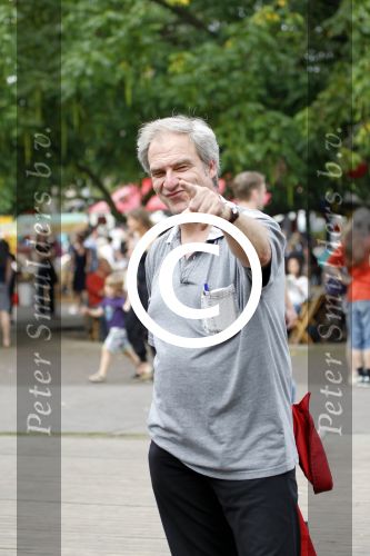 Amsterdam 21 augustus 2011
Rob Fruithof op het parade festival. Rob woont sinds 8 jaar in Zuid Afrika maar was even in NL.
Peter Smulders bv