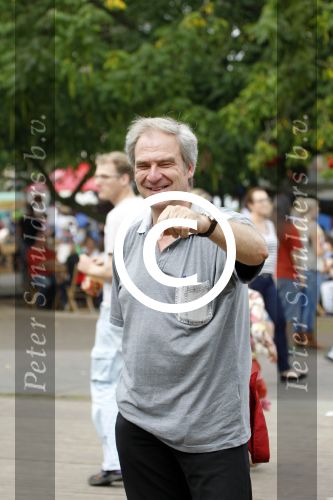 Amsterdam 21 augustus 2011
Rob Fruithof op het parade festival. Rob woont sinds 8 jaar in Zuid Afrika maar was even in NL.
Peter Smulders bv