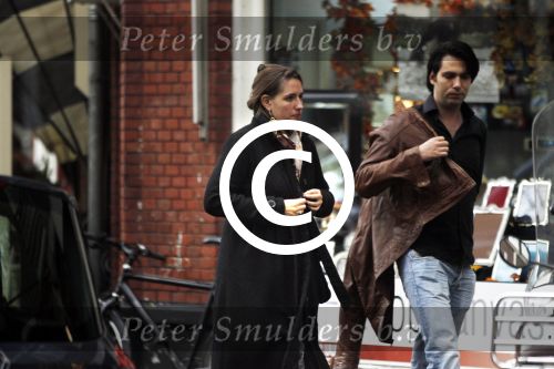 Amsterdam 29 oktober 2011
Roel v Velsen met zwangere vrouw en vrienden.
Peter Smulders bv