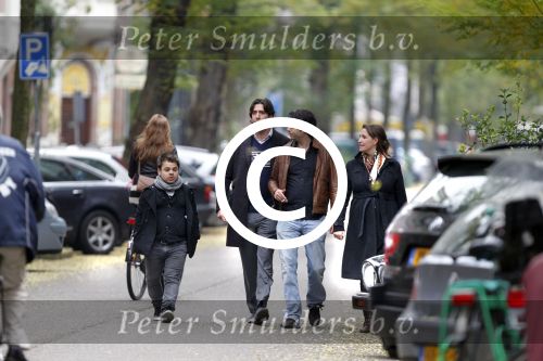 Amsterdam 29 oktober 2011
Roel v Velsen met zwangere vrouw en vrienden.
Peter Smulders bv