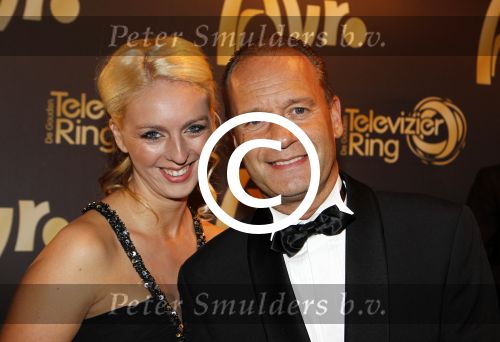 Amsterdam 21 oktober 2011
Uitreiking televizierring 2011 in carre. Ron Boszhard met vriendin
Peter Smulders bv