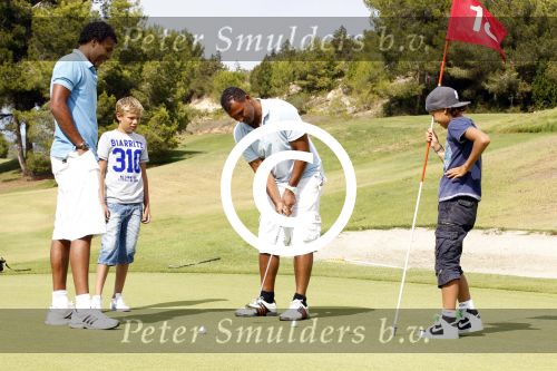 Ibiza 24 juli 2011
Ruud Gullit met zoon Maxim op ibiza aan het Golfen met Pierre en Sidney van Hooijdonk.
Peter Smulders bv